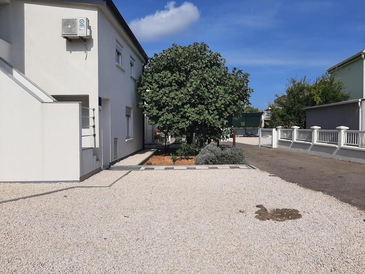Apartman Bunaric Vir Kültér fotó